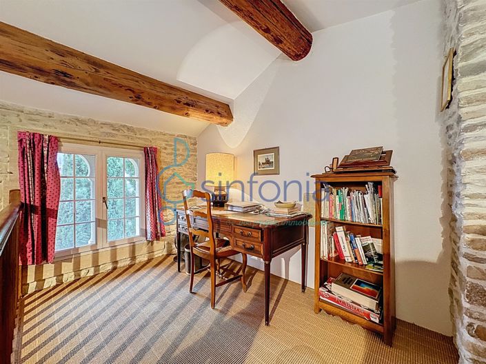 Image No.4-2 Bed House for sale