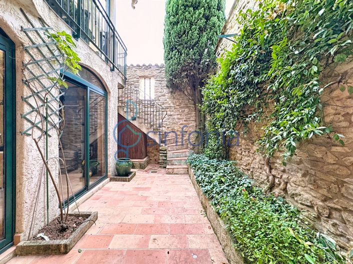Image No.5-2 Bed House for sale