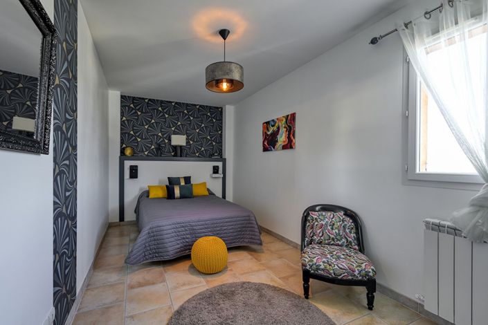 Image No.13-4 Bed House for sale
