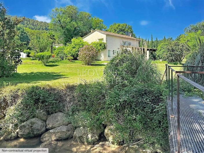 Image No.26-6 Bed House for sale