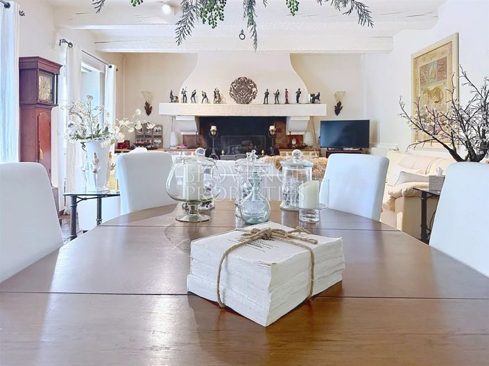 Image No.36-6 Bed House for sale