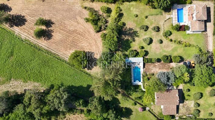 Image No.4-6 Bed House for sale