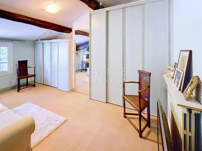 Image No.50-6 Bed House for sale