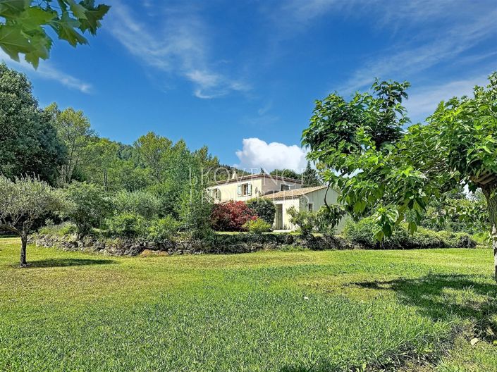 Image No.54-6 Bed House for sale