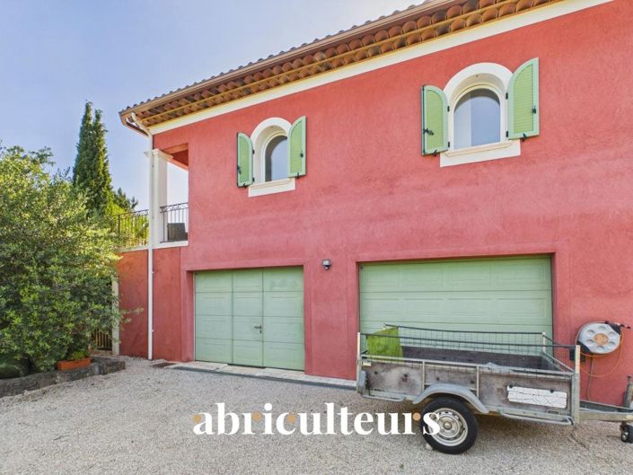 Image No.19-4 Bed House for sale