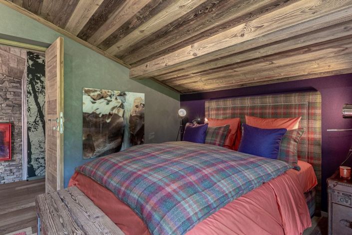 Image No.13-4 Bed Property for sale