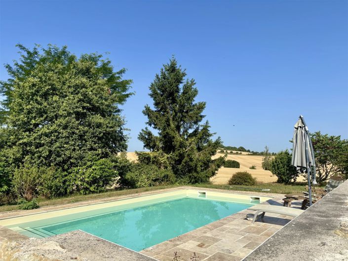 Image No.16-5 Bed House for sale