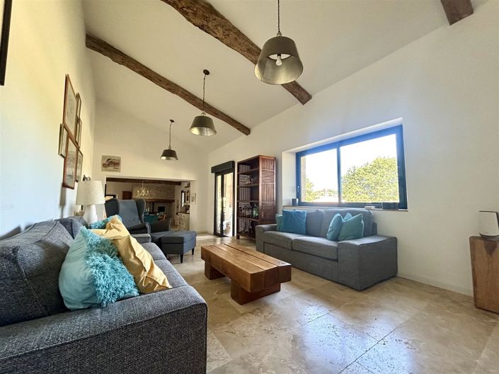 Image No.4-5 Bed House for sale