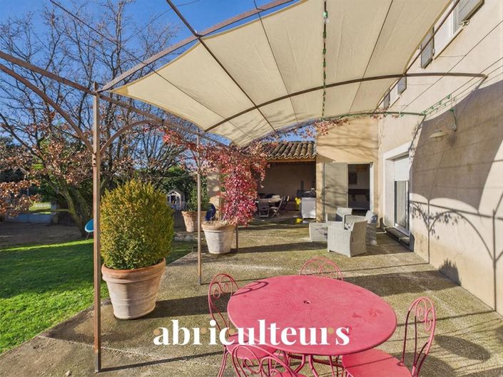 Image No.20-4 Bed House for sale