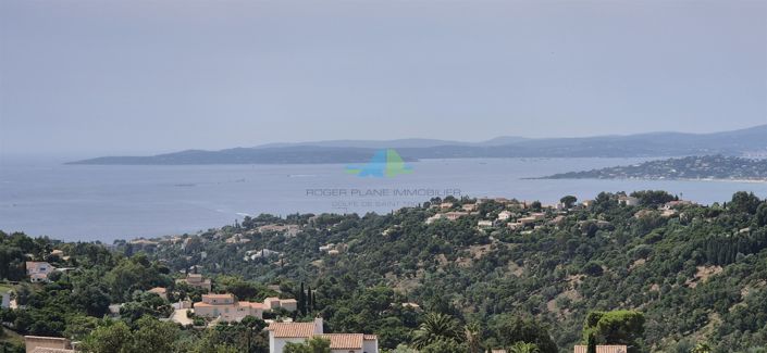 Image No.10-5 Bed House for sale
