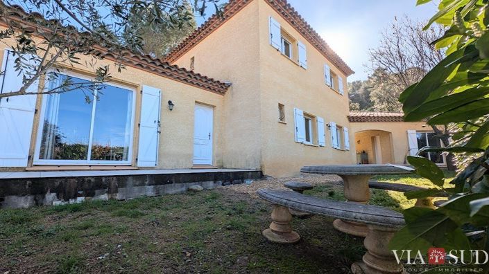 Image No.2-Maison de 5 chambres à vendre à Roquebrun