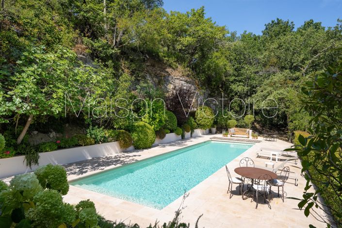 Image No.4-5 Bed House for sale