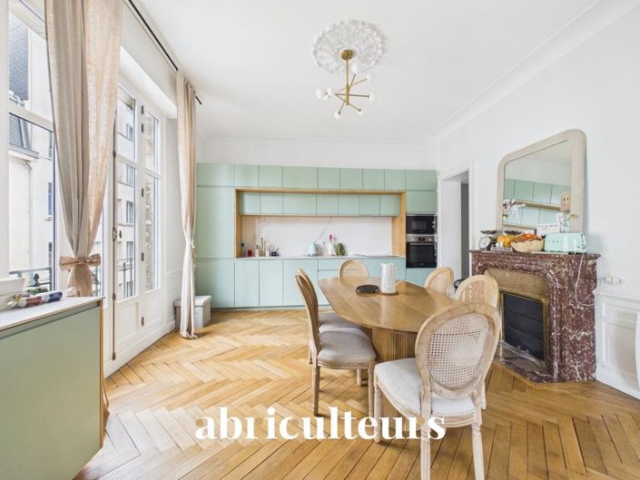 Image No.4-4 Bed Apartment for sale