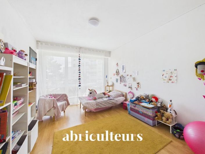 Image No.8-4 Bed Apartment for sale