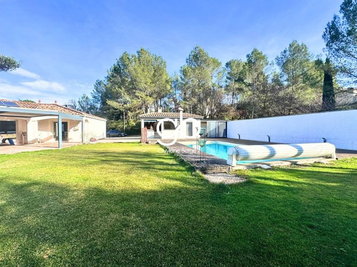 Image No.2-5 Bed House for sale