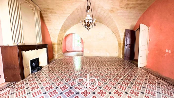 Image No.12-6 Bed House for sale