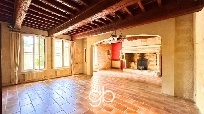 Image No.8-6 Bed House for sale