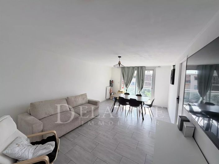 Image No.2-Appartement de 2 chambres à vendre à Antibes