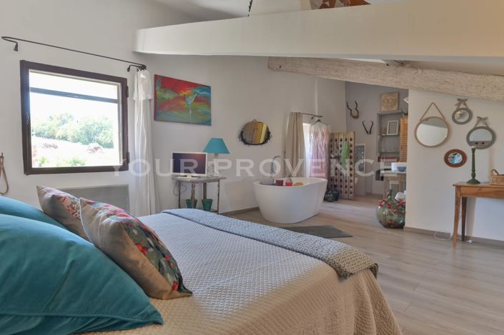 Image No.11-3 Bed House for sale