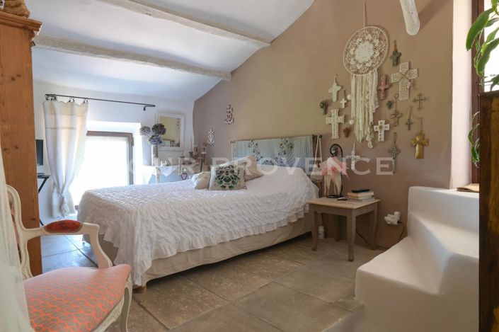 Image No.6-3 Bed House for sale