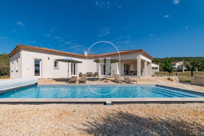 Image No.8-4 Bed House for sale