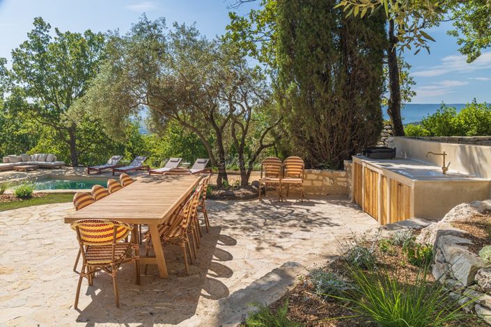 Image No.6-6 Bed House for sale