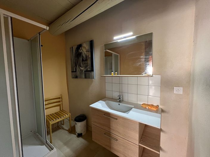 Image No.15-12 Bed House for sale