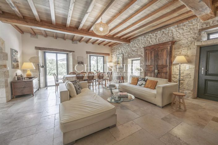 Image No.10-5 Bed House for sale