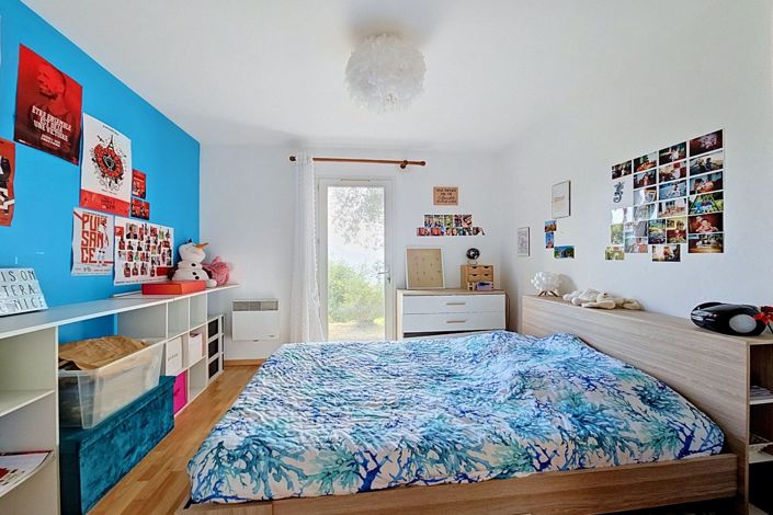 Image No.19-4 Bed House for sale
