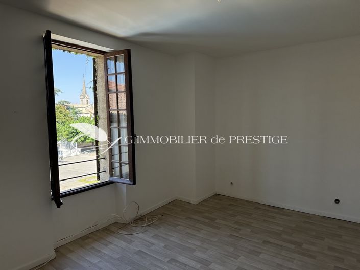 Image No.12-3 Bed House for sale