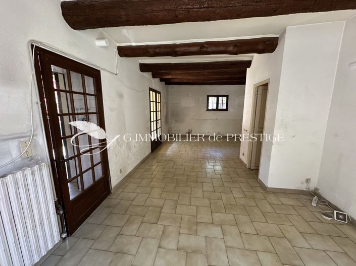Image No.9-3 Bed House for sale