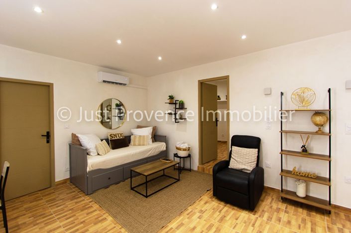 Image No.10-4 Bed House for sale