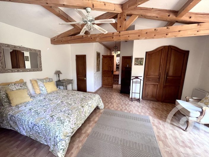 Image No.15-5 Bed House for sale