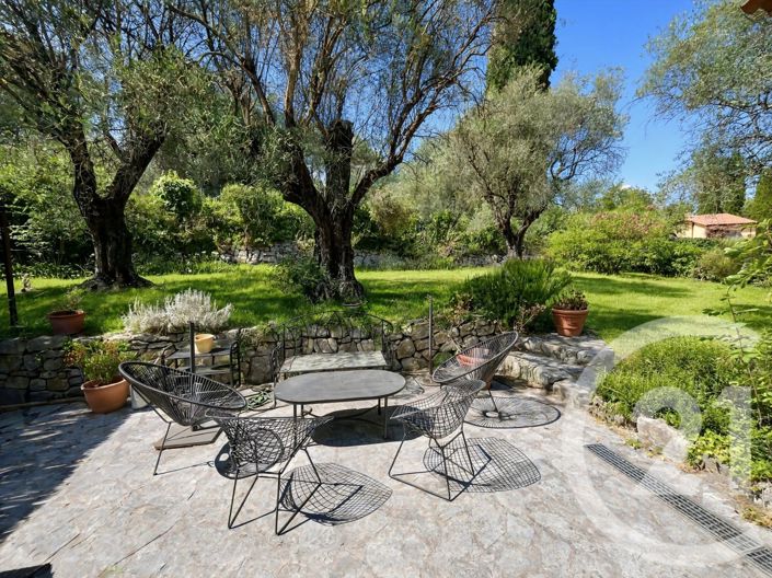Image No.2-5 Bed House for sale