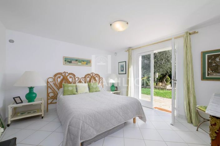 Image No.6-3 Bed House for sale