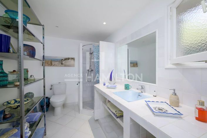 Image No.7-3 Bed House for sale