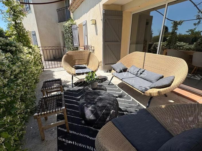 Image No.18-4 Bed House for sale