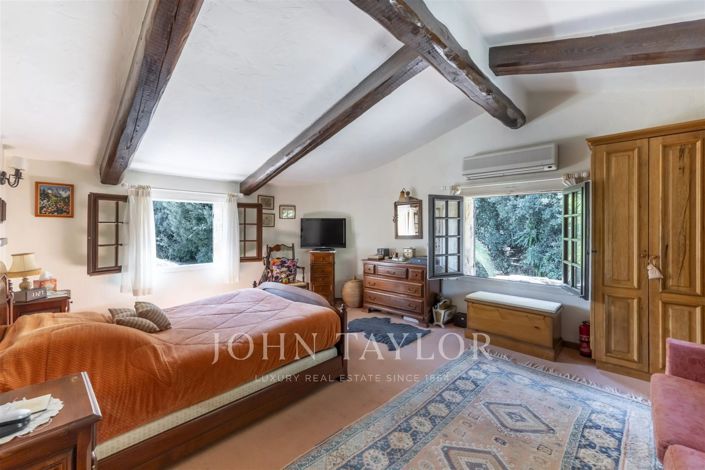 Image No.14-4 Bed House for sale