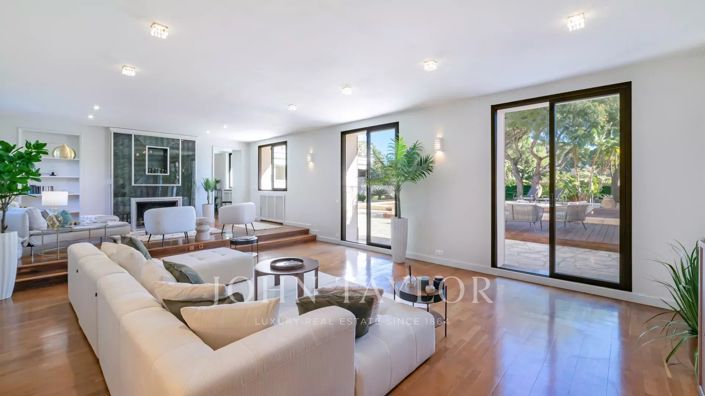 Image No.4-5 Bed House for sale