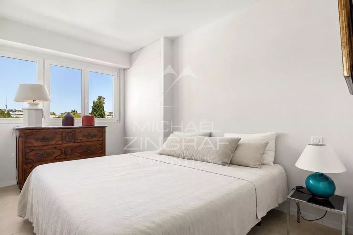 Image No.13-4 Bed Apartment for sale