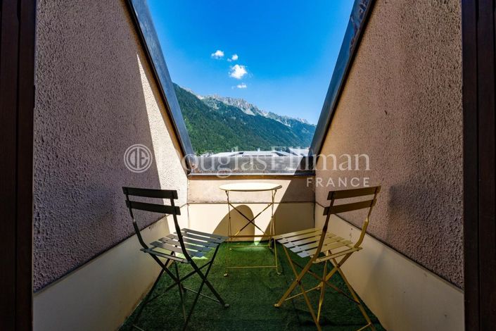 Image No.10-1 Bed Apartment for sale