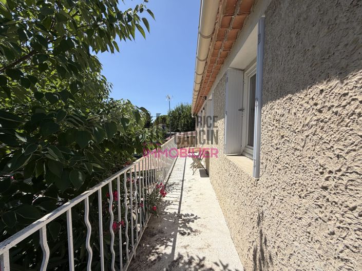 Image No.6-4 Bed House for sale