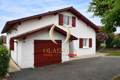 aaj8uizapzpqktsz1