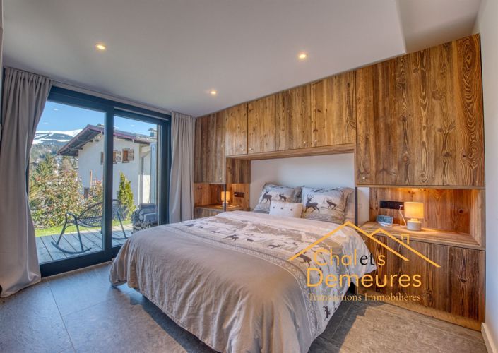 Image No.13-5 Bed House for sale