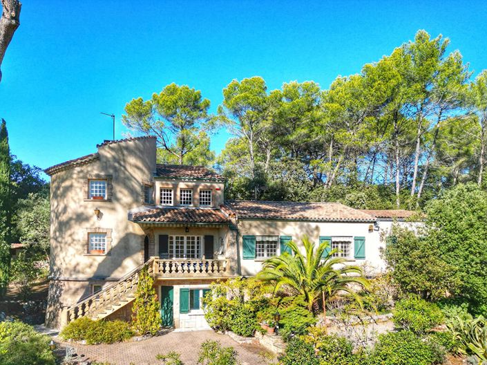 Image No.5-5 Bed House for sale