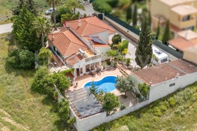 1 - Lagos, House