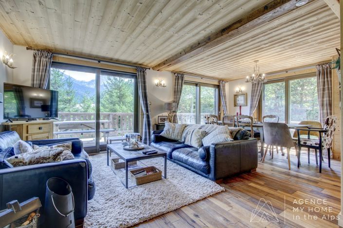 Image No.6-4 Bed House for sale