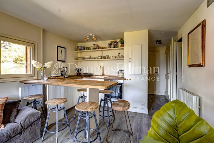 Image No.15-3 Bed Apartment for sale