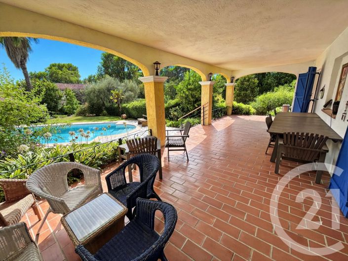 Image No.5-5 Bed House for sale