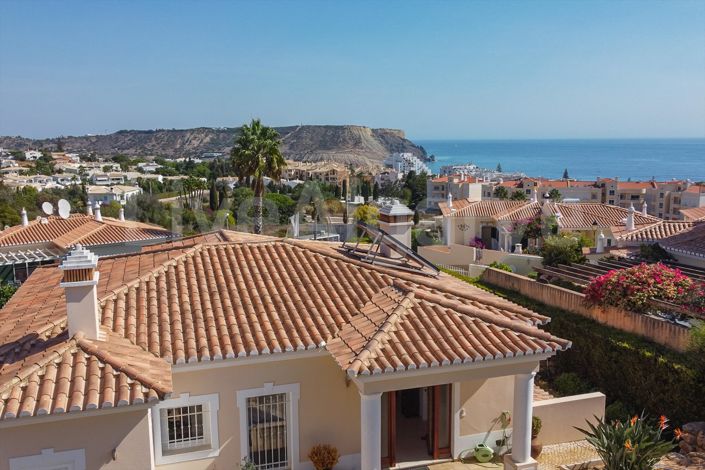 Image No.5-3 Bed House for sale